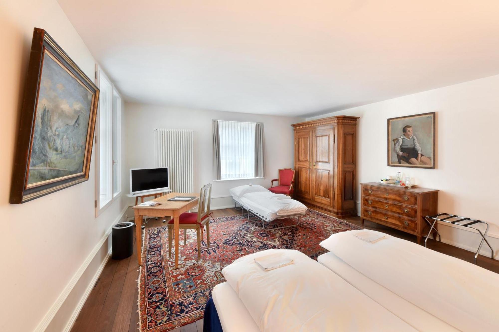 Hotel Im Schlosspark Binningen Екстериор снимка